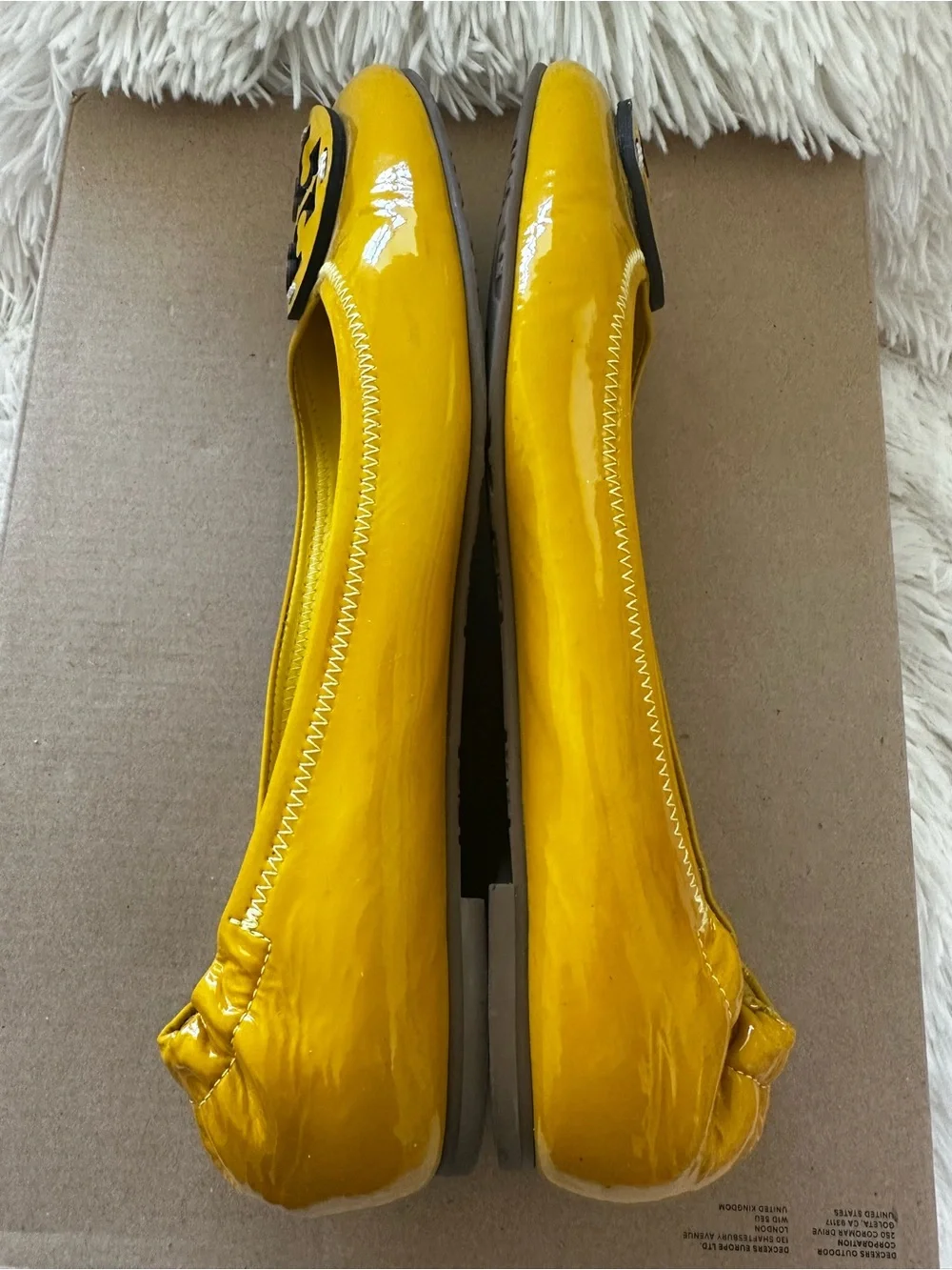 Tory Burch Reva Ballet Flats Mustard Yellow Patent Leather Logo Women’s Size 8.5